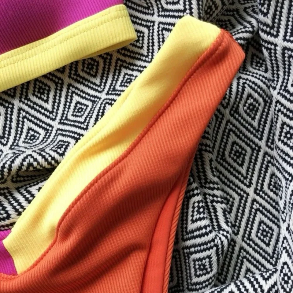 Colorblock Ribbed Bikini - Picture 5 of 5